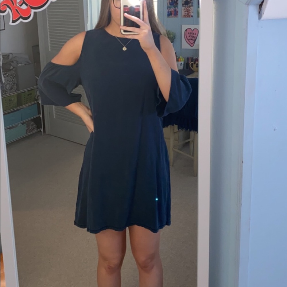 Shoulder cutout navy Dress